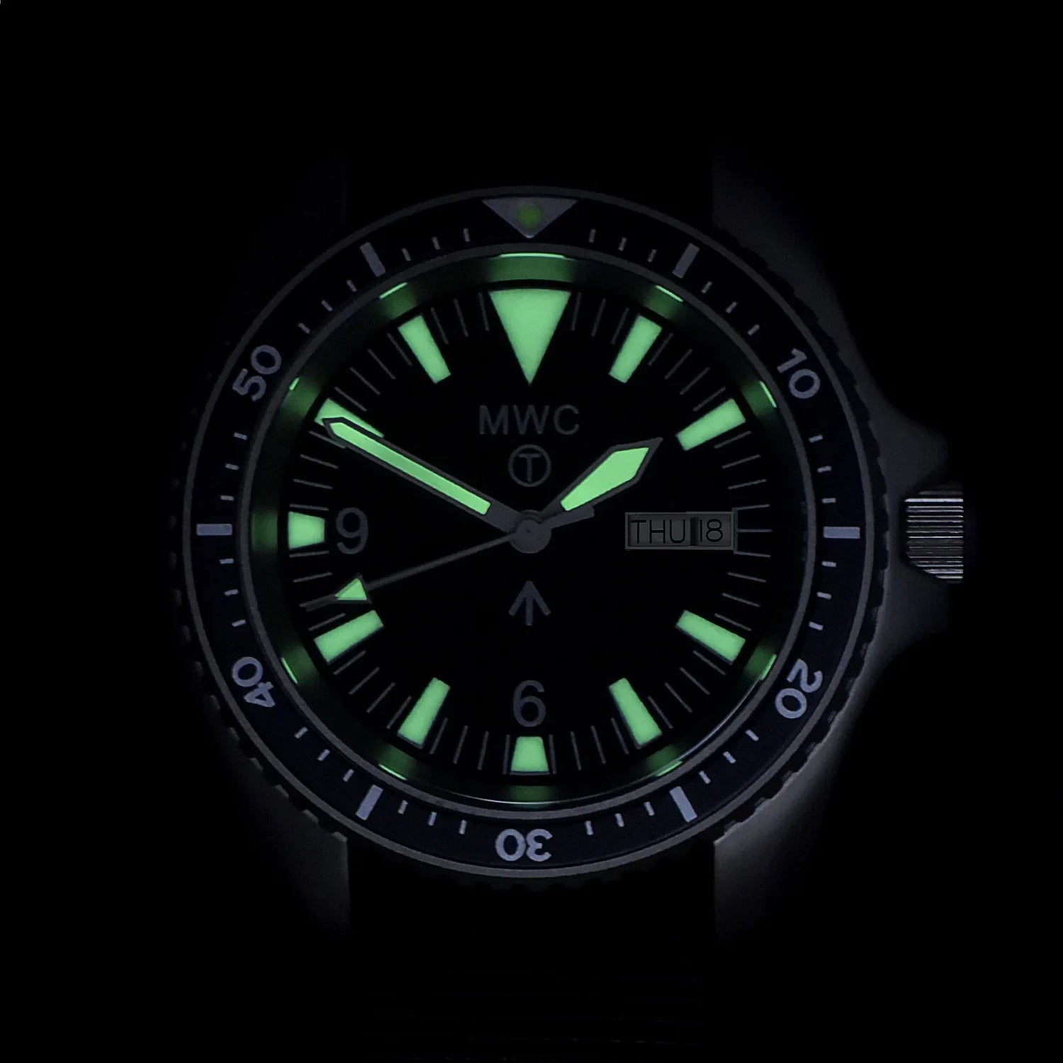 MWC Ltd Edition 1999-2001 Pattern Automatic Day/Date Military Divers Watch with Stainless Steel Case and Sapphire Crystal