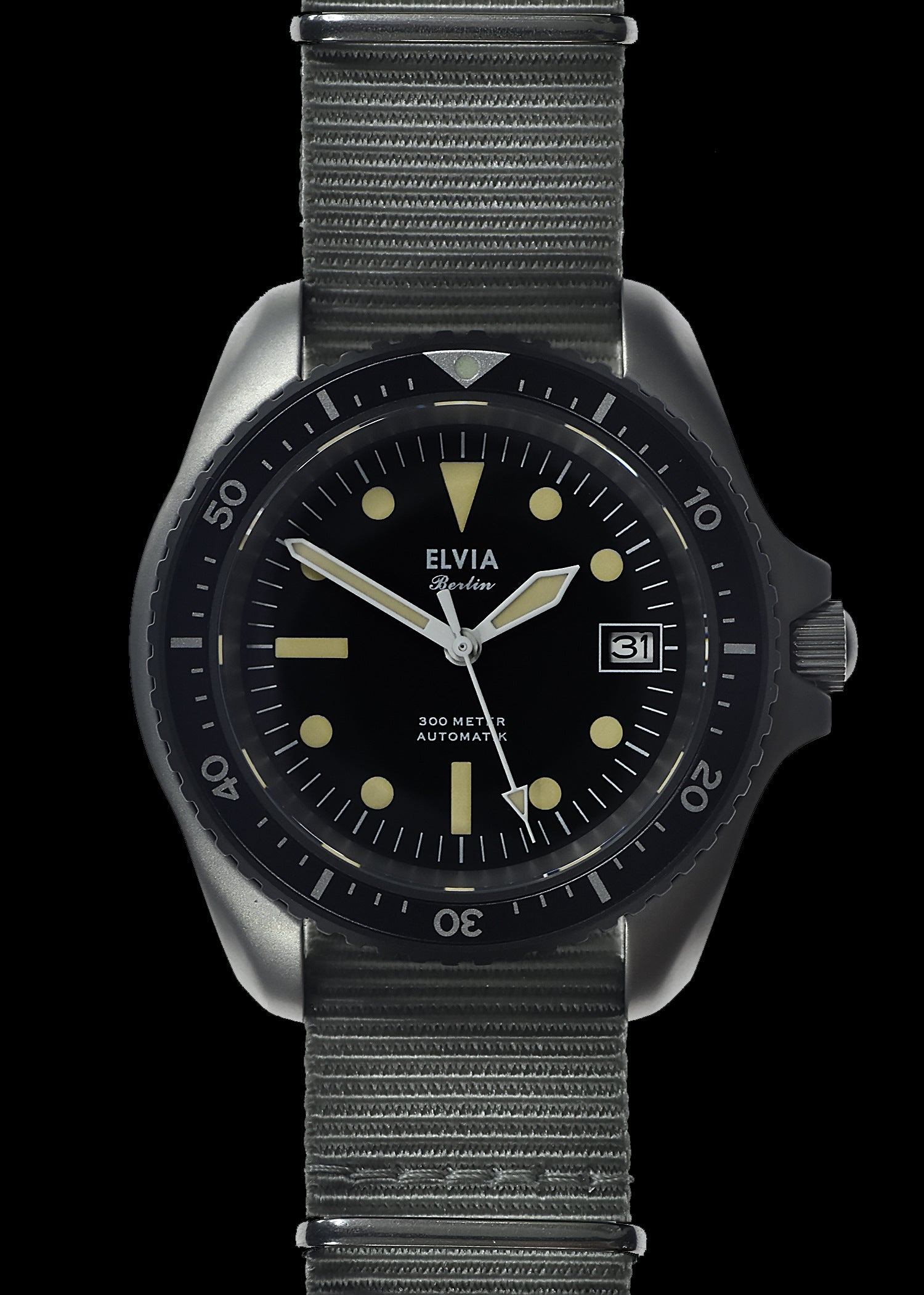 ELVIA Automatic Military Divers Watch with Sapphire Crystal and 24 Jewel Automatic Movement