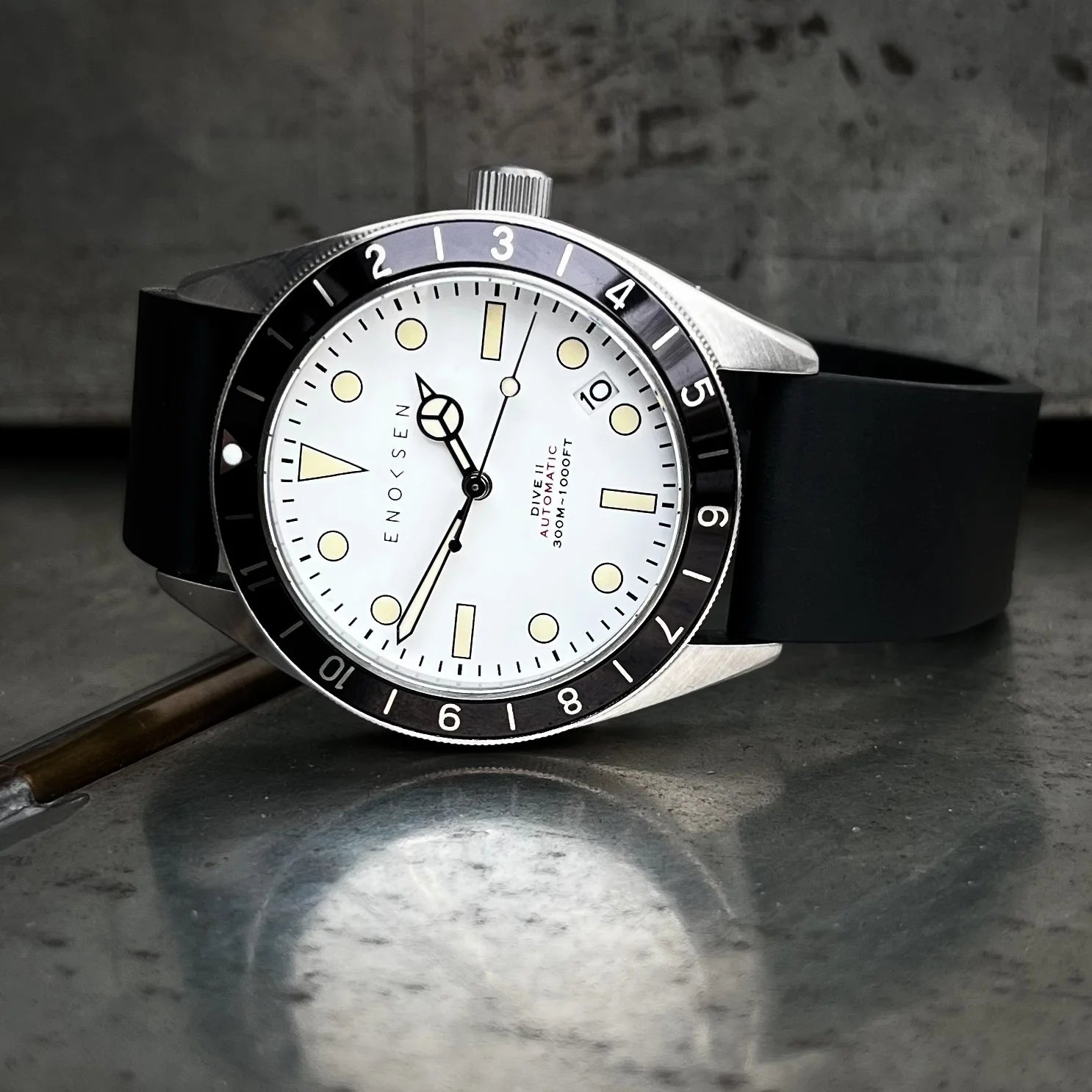 Limited Edition: Enoksen Automatic Dive Watch - White Dial Edition ◇ 39mm
