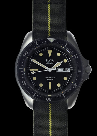 MWC 21 Jewel 300m Automatic Military Divers Watch on Bracelet with Tritium GTLS, Sapphire Crystal and Ceramic Bezel